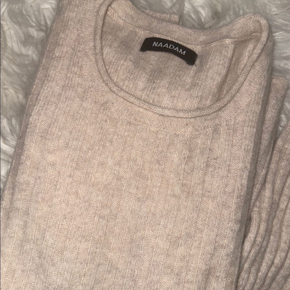 NAAM Lightweight Cashmere Ribbed Sweater - Picture 8 of 12